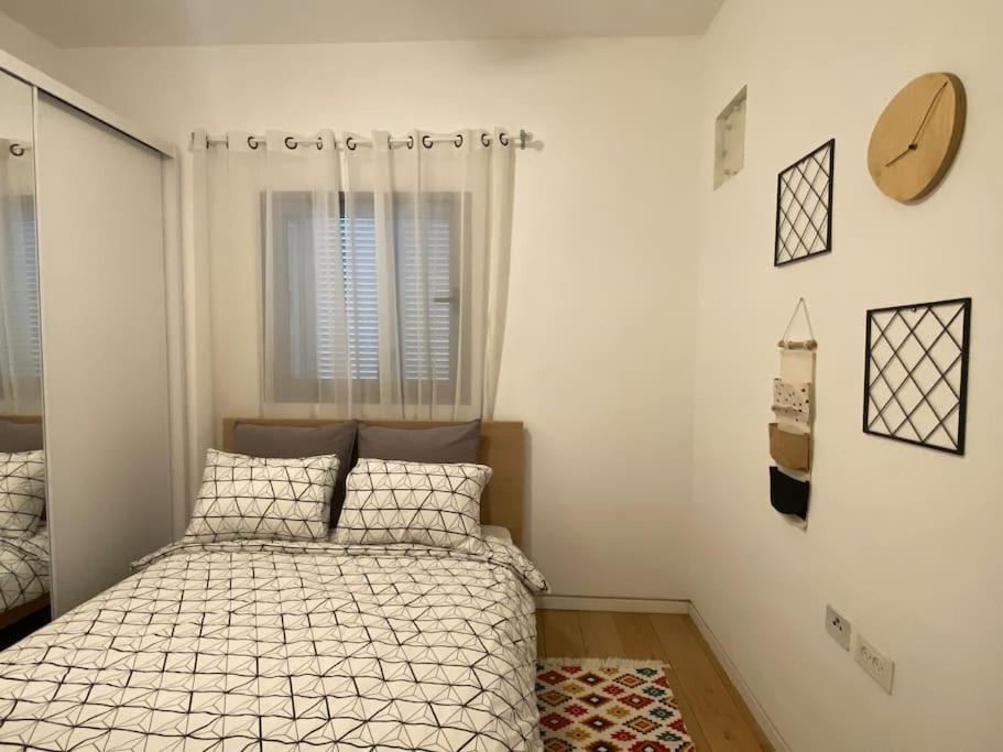 Laura Compound- Authentic 1 Bedroom Charming & Specious Tel Aviv Exterior foto